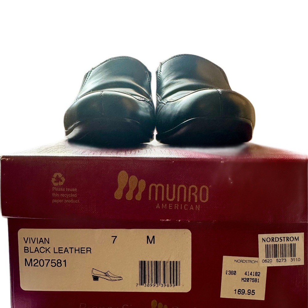 Munro American Vivian Women’s Black Leather Block… - image 4